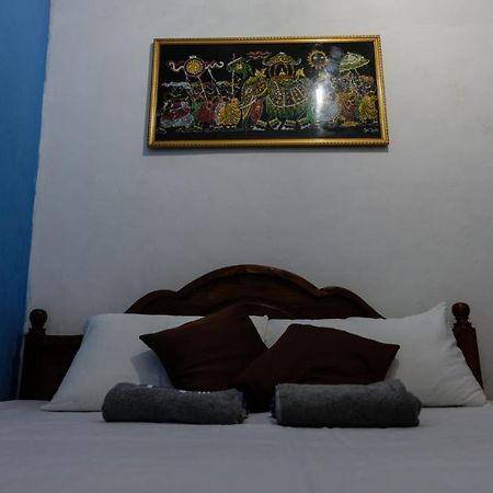 Nisansala Homestay Kandy Deiyannewela Exterior photo