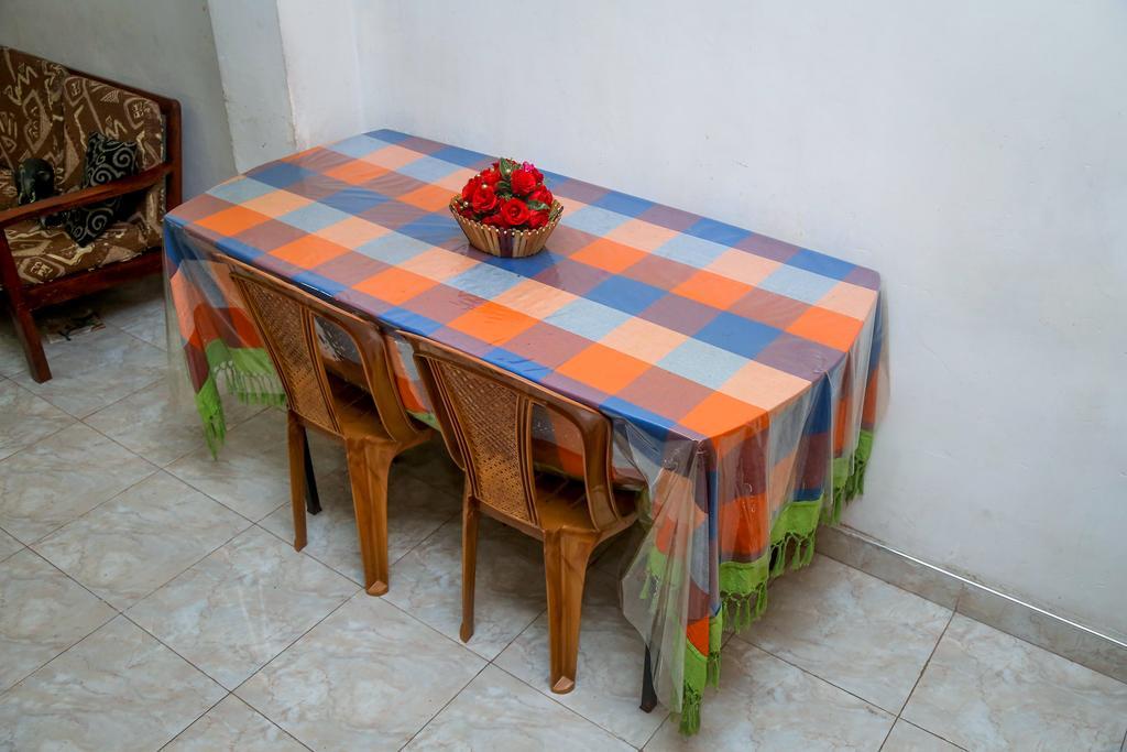 Nisansala Homestay Kandy Deiyannewela Exterior photo